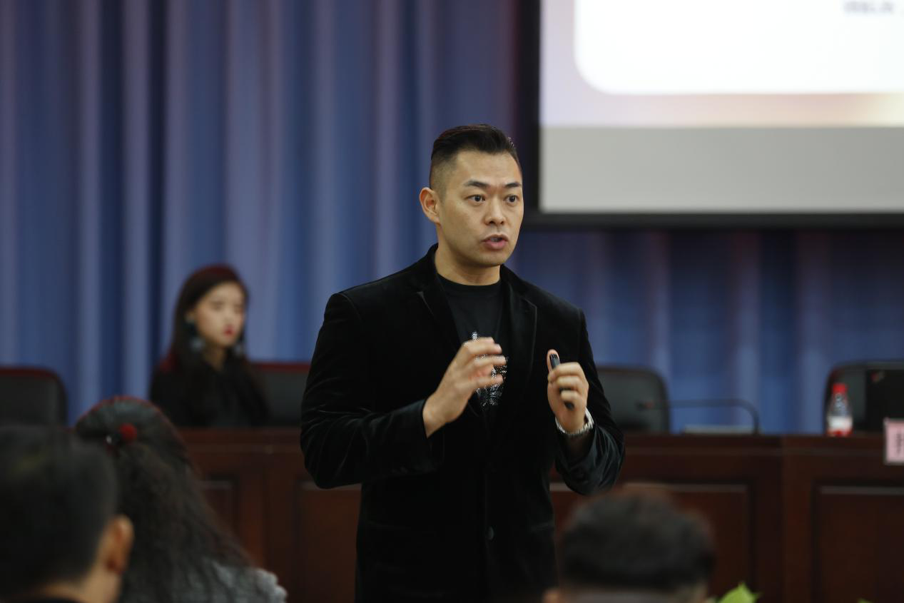 伟德体育赛事快讯图片